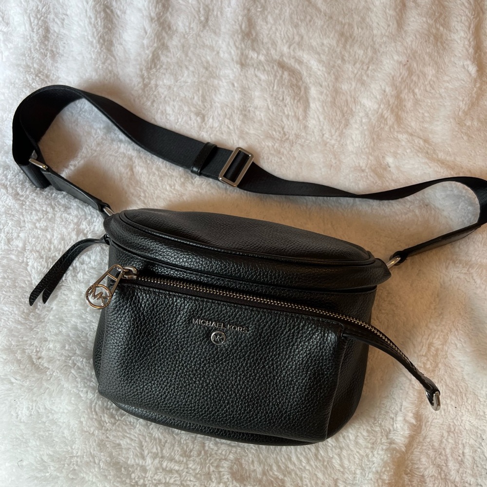 Michael Kors Leather Body Bag Belt Bag